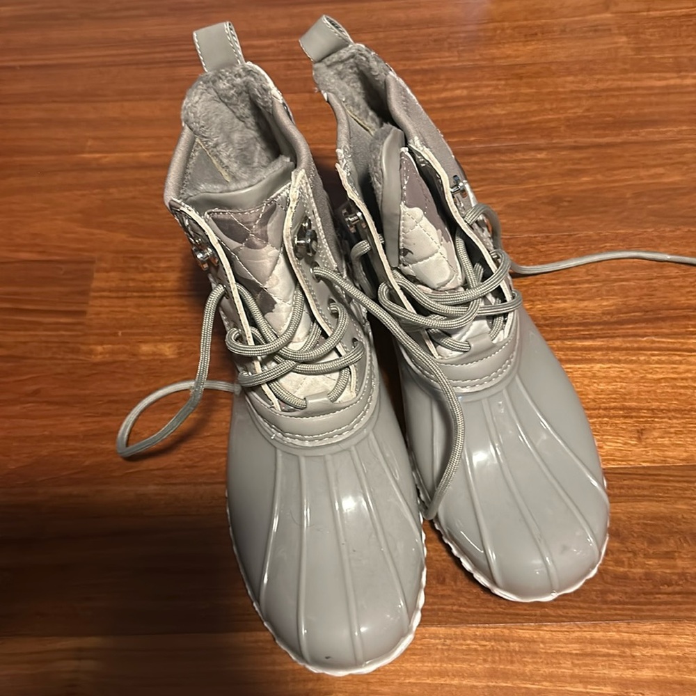 Tommy Hilfiger Duck Boots